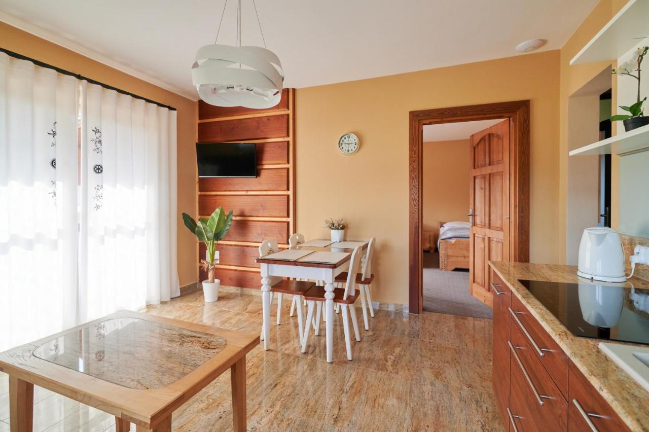 Apartamenty Smrek ポロニン エクステリア 写真