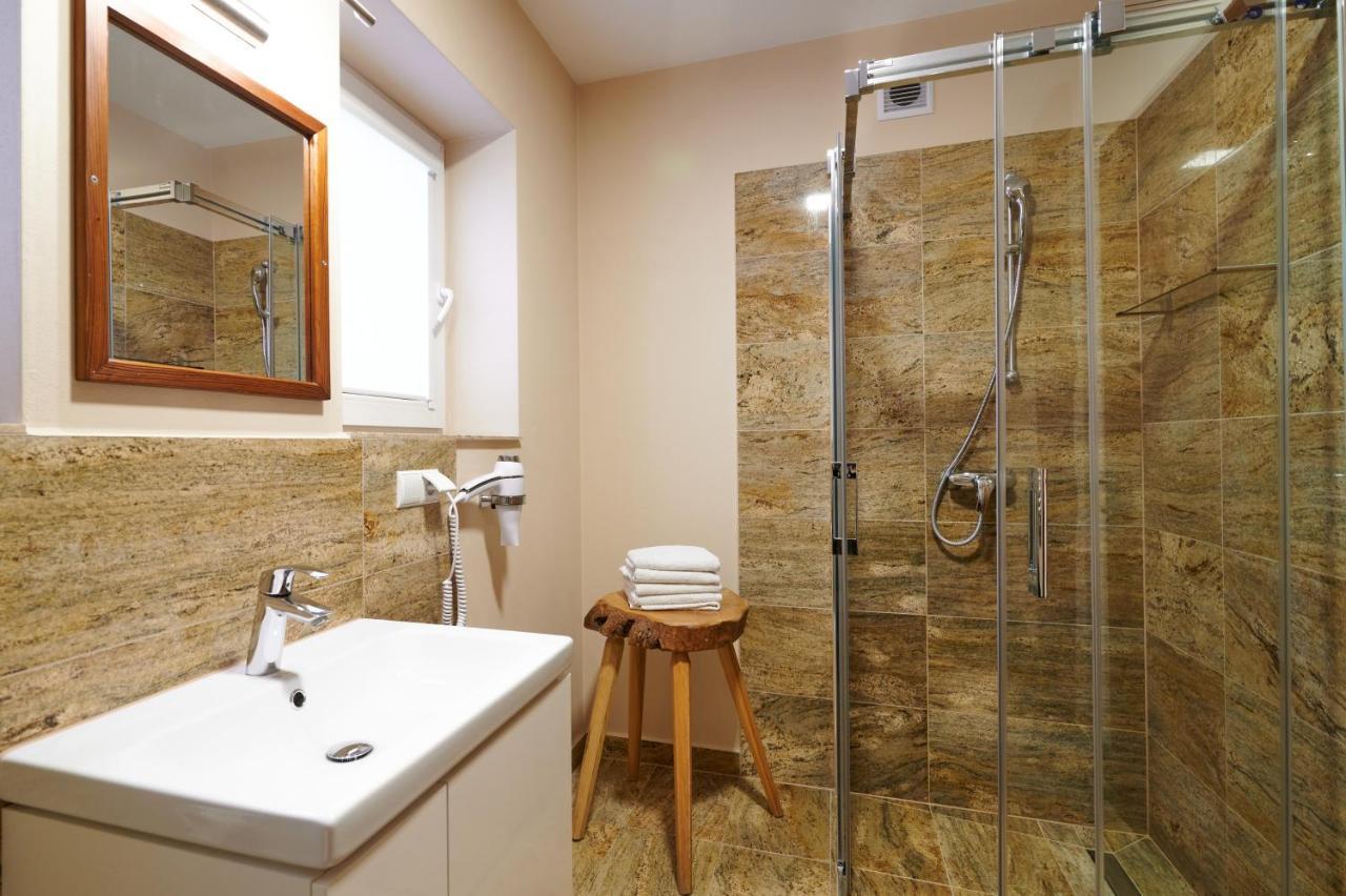 Apartamenty Smrek ポロニン エクステリア 写真